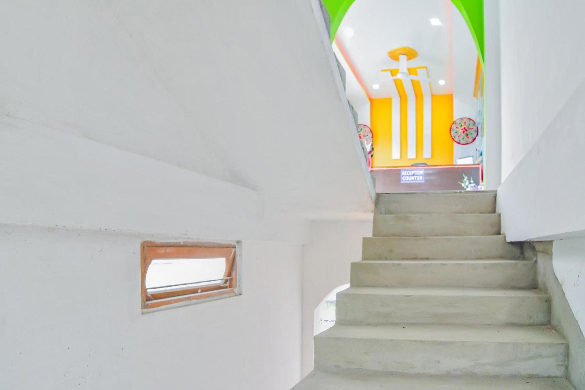Spot On Nirvaan Guest House Kaharpara المظهر الخارجي الصورة